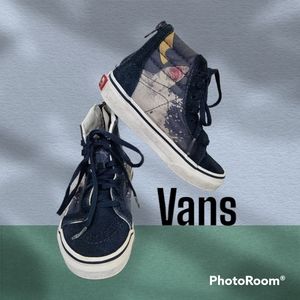 Vans shark high top sneakers back zipper kid's size 11.5